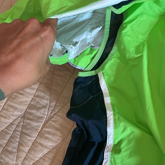 Cannondale reflective vest/jacket. - Picture 3 of 6